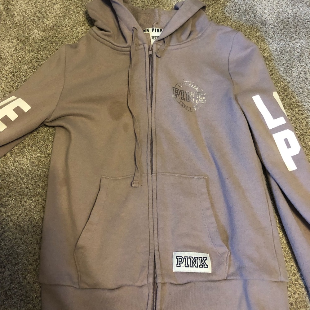 VS Pink Sweatshirt